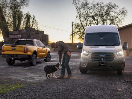 Ford Commercial