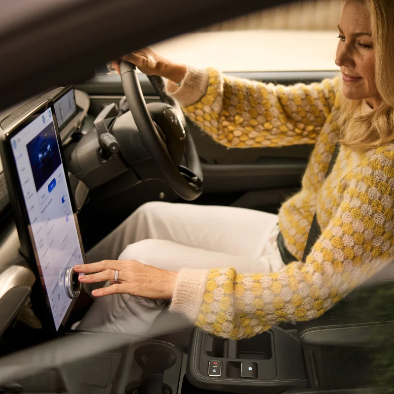 Seamless and smart connectivity