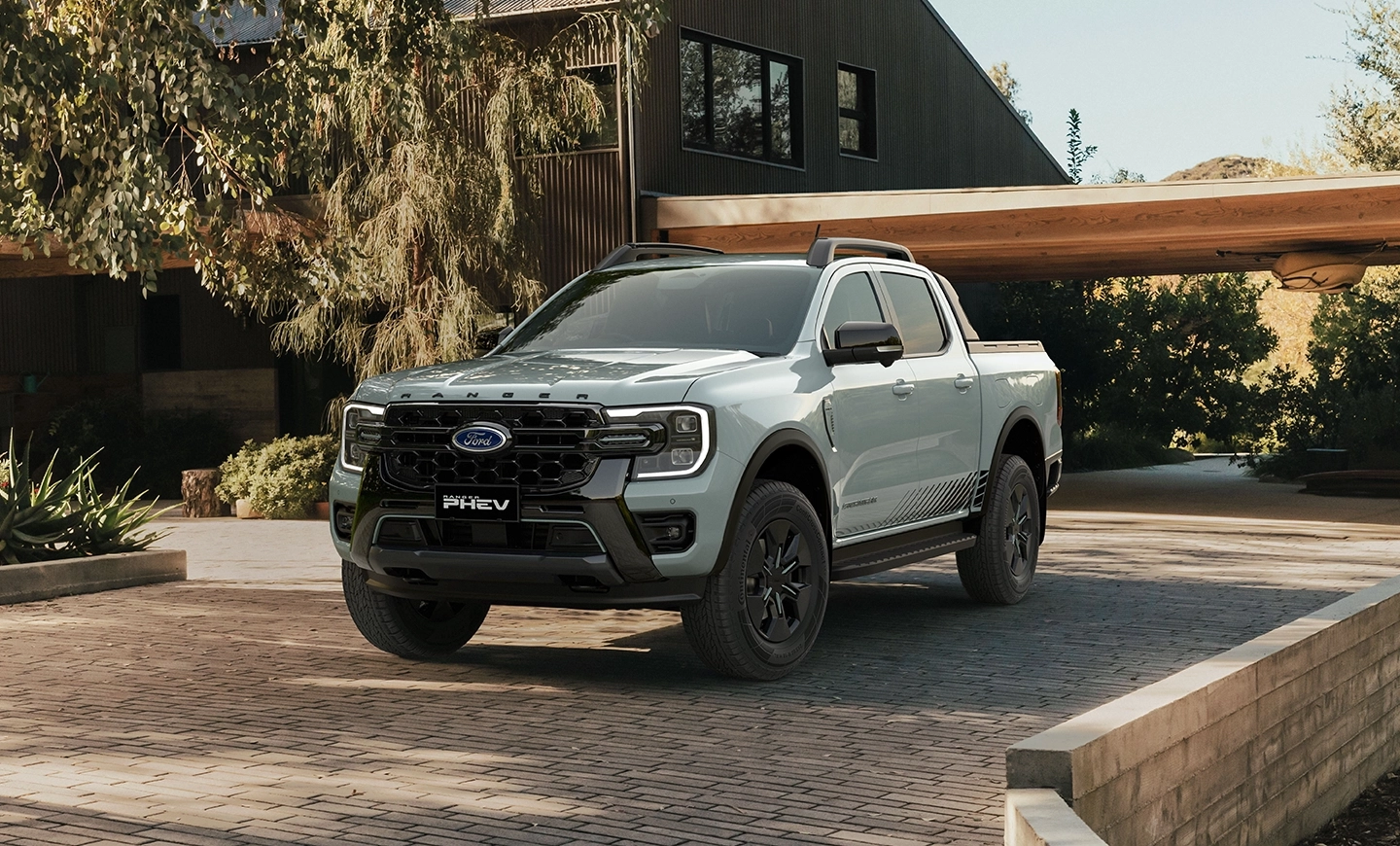 Grey Ford Ranger PHEV