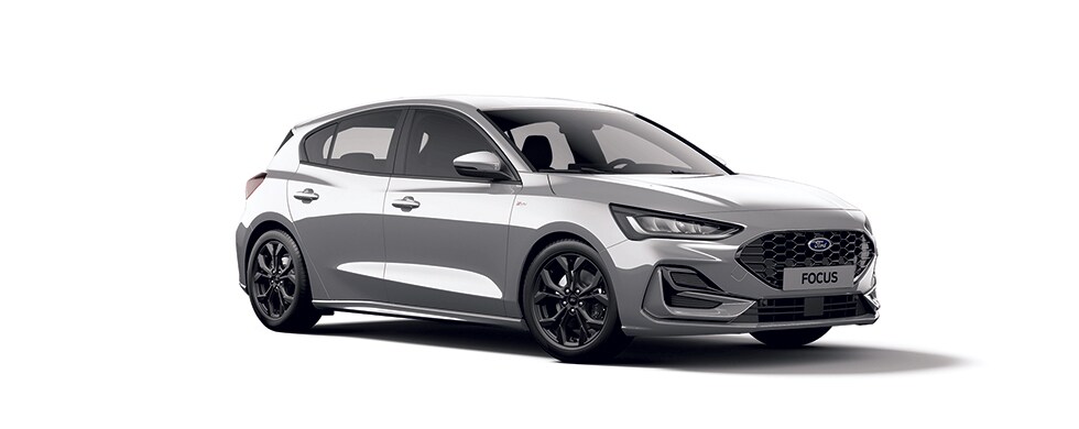 Focus ST-Line X in Moondust Silver