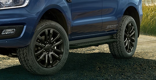 what makes a suv 4x4 capable off road ford new zealand