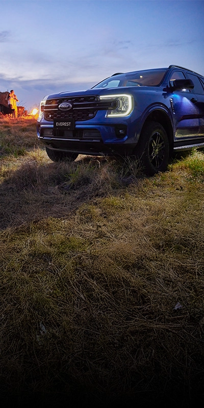 striking ford everest sport