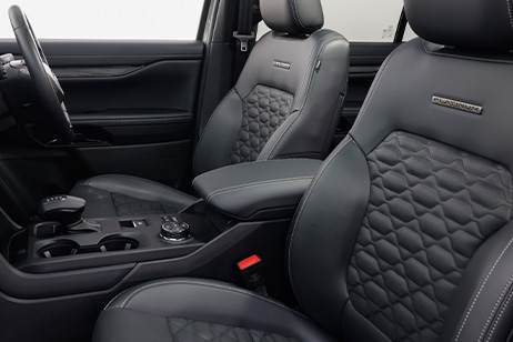 Premium quilted leather front seats in ford everest platinum