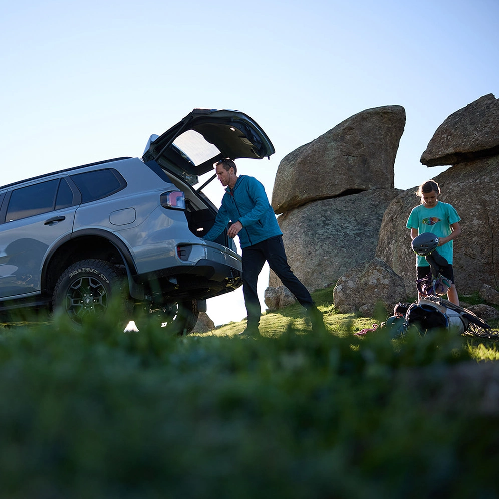 Outdoor gear loading in Tremor