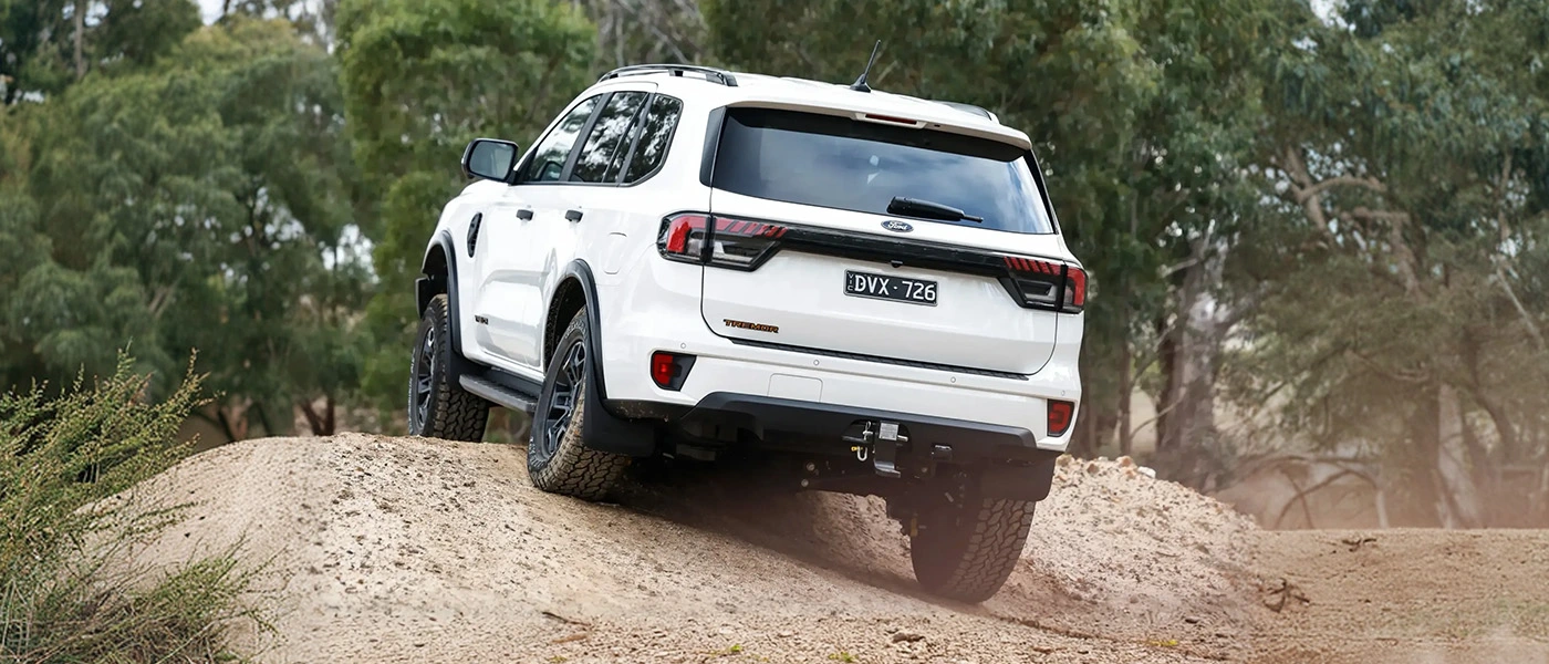 Ford Everest Tremor in white