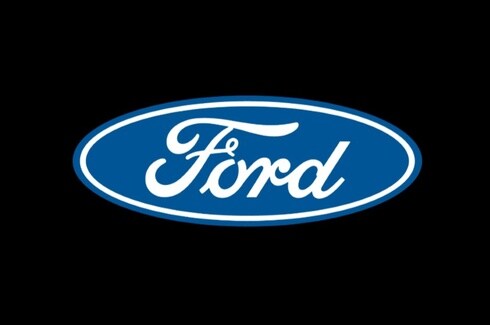 Ford introduces the scripted typeface of its trademark.