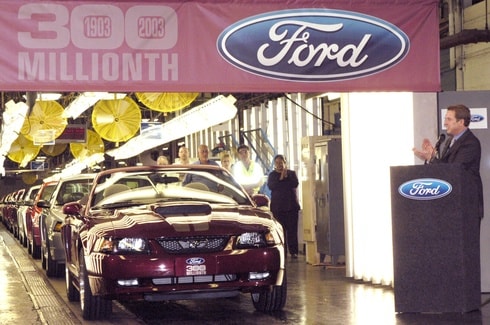 Alan Mullaly becomes Ford's President and CEO.