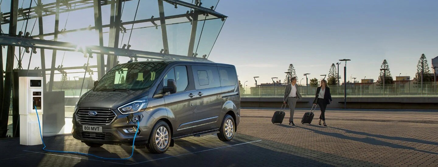 transit custom phev