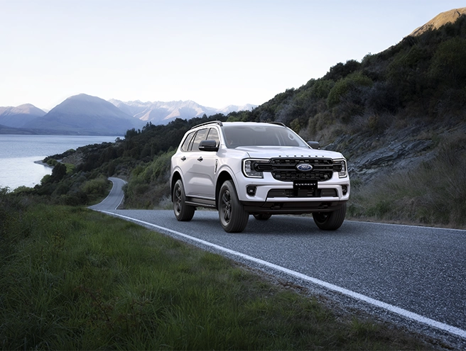Ford Everest Black Edition